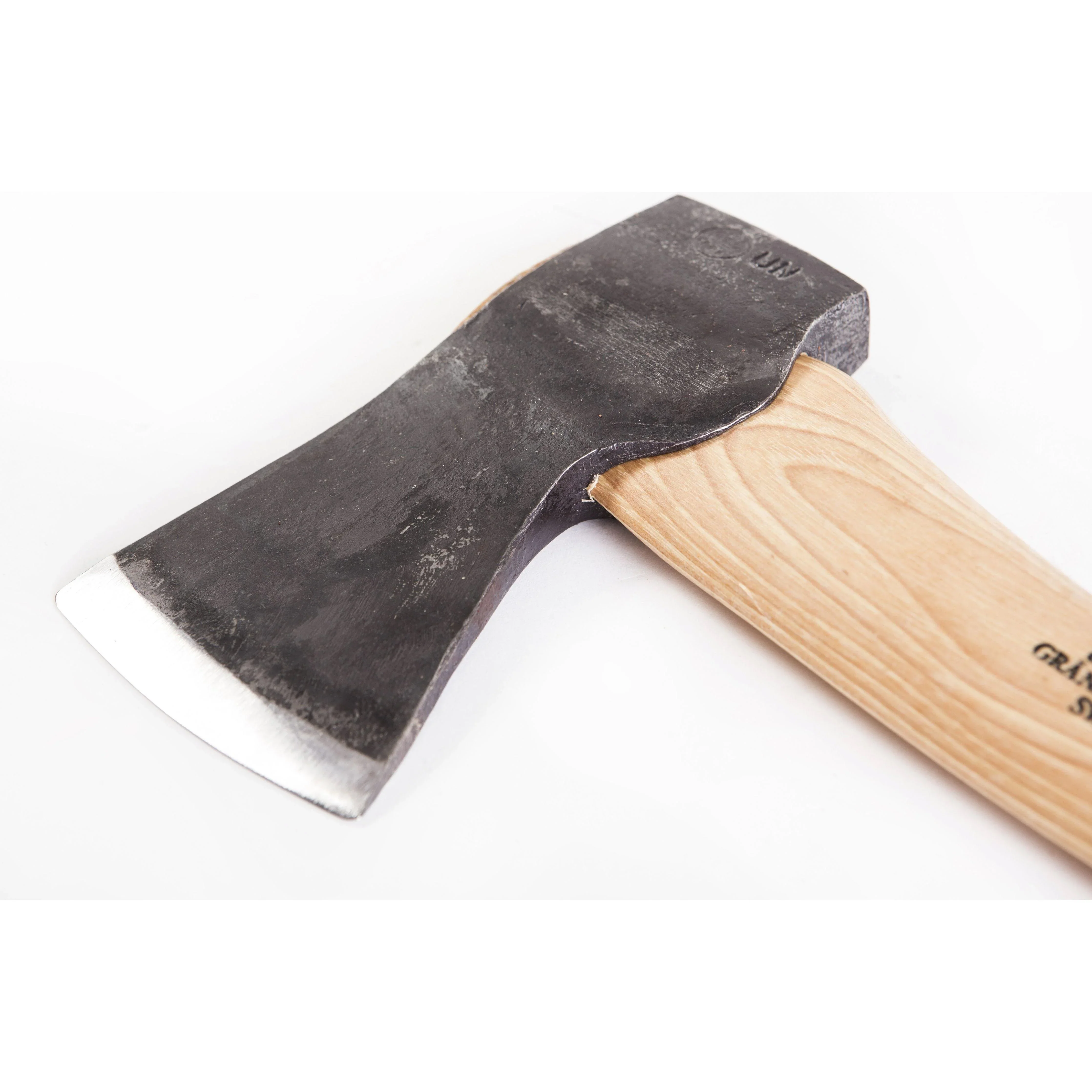 Gränsfors Scandinavian Forest Axe - Image 5