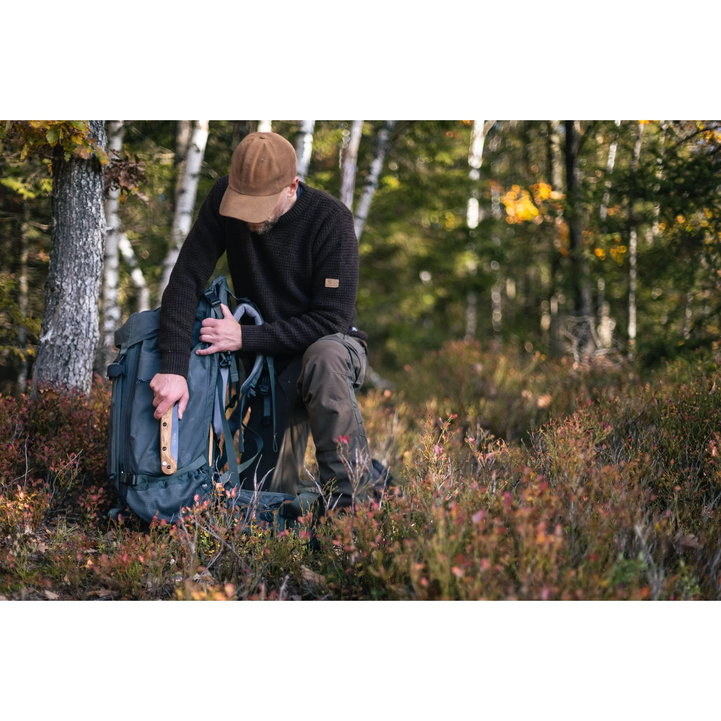 Hälsing Foldable Saw 180mm / 7 inches - Oak & High Carbon Steel - Image 13